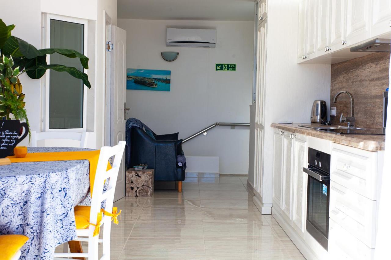 Ferienwohnung Violetta Birżebbuġa Exterior foto