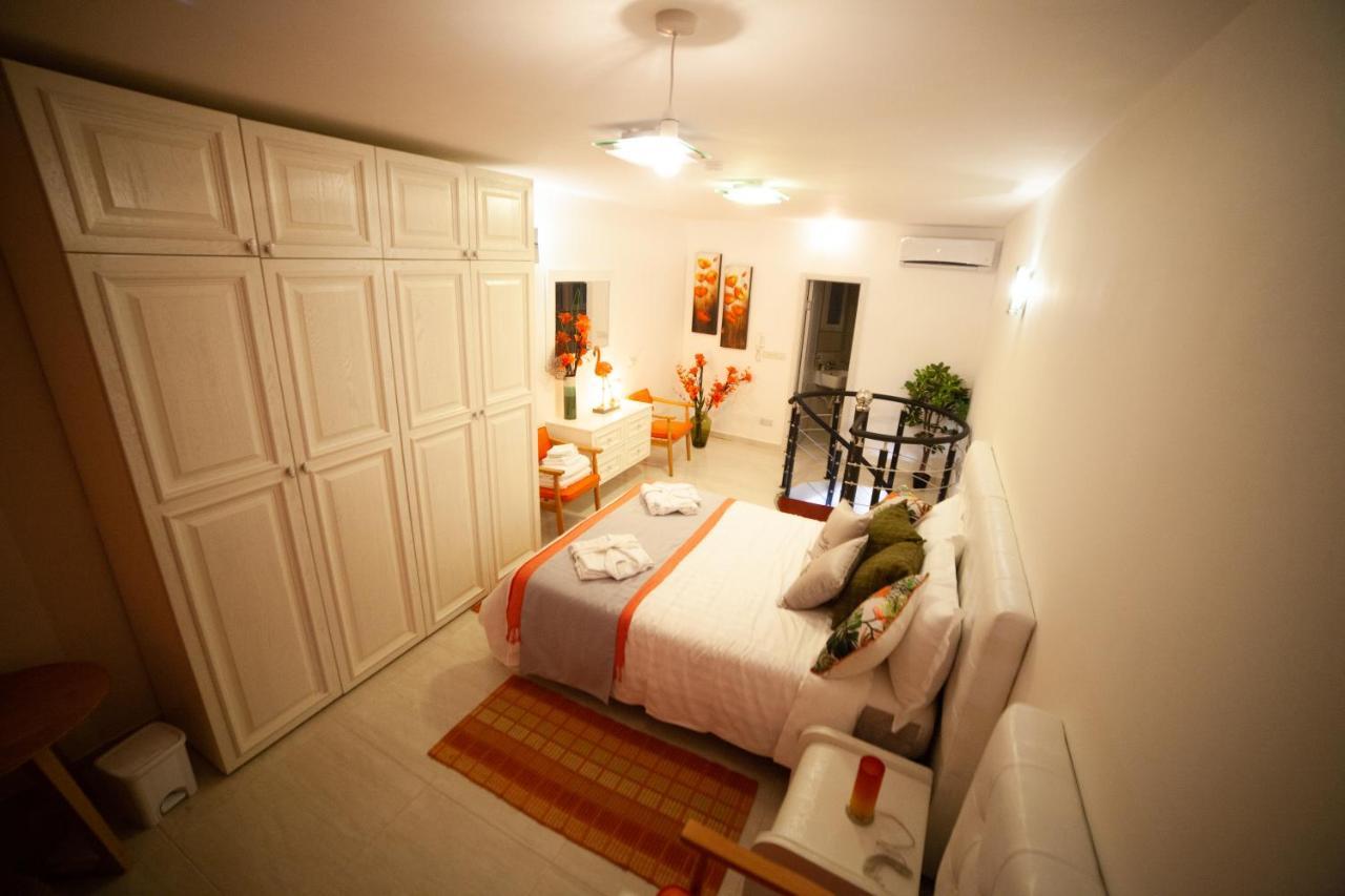 Ferienwohnung Violetta Birżebbuġa Exterior foto